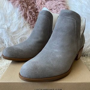 Lucky Brand Bebhina Black Waterproof Suede Bootie NWB Size 9